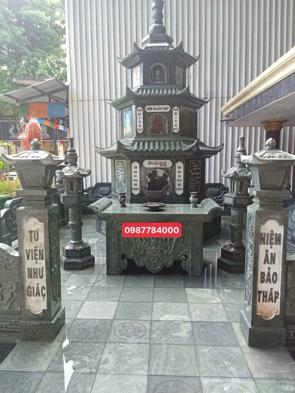 Tháp Đá Thờ Cốt