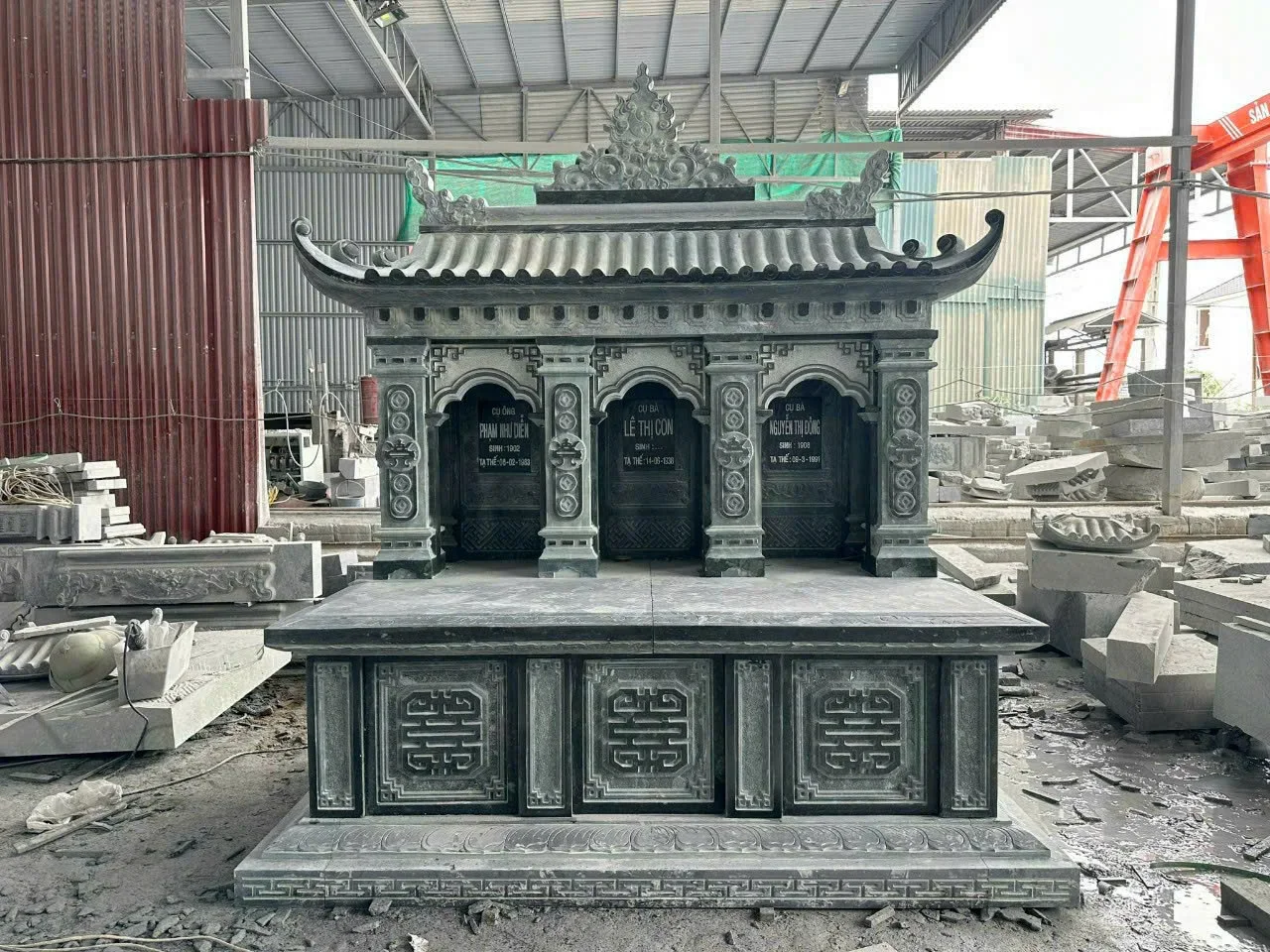 Mộ Đá Đôi – Mẫu Giá 55 Triệu