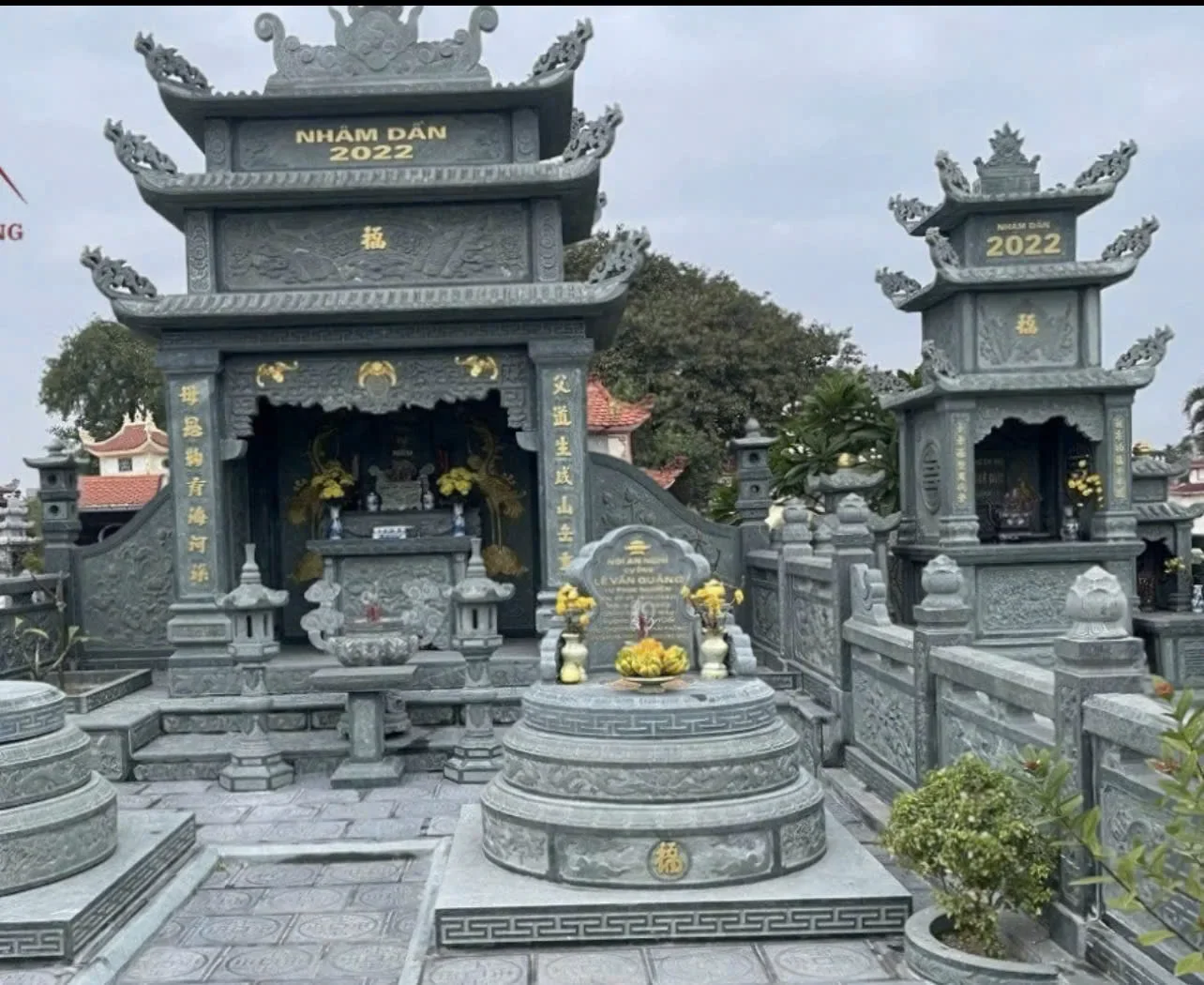 Lăng Thờ Đá