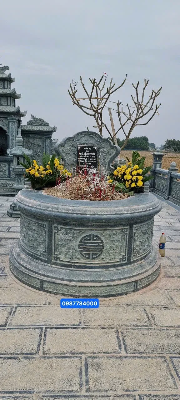 Mộ Đá Tròn – Mẫu Giá 35 Triệu