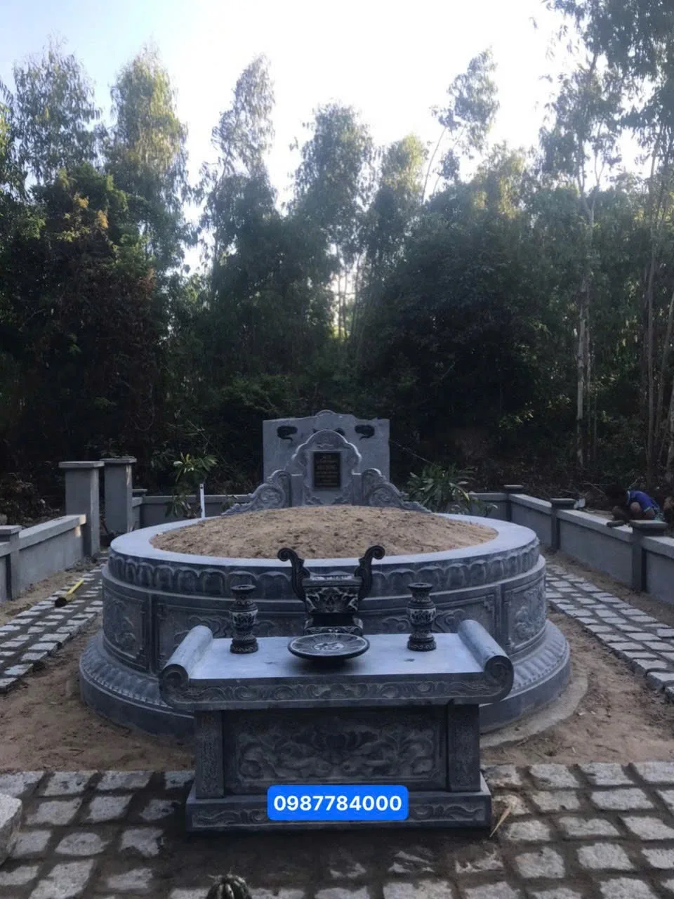 Mộ Đá Tròn – Mẫu Giá 35 Triệu