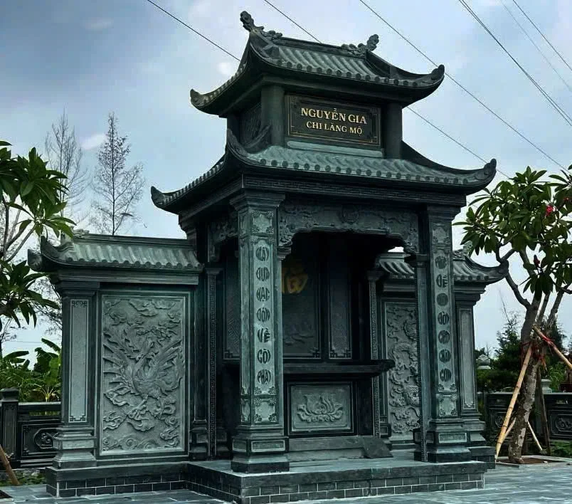 Lầu Thờ Đá (Am Thờ Đá)