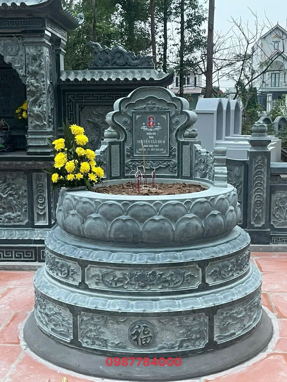 Mộ Đá Tròn
