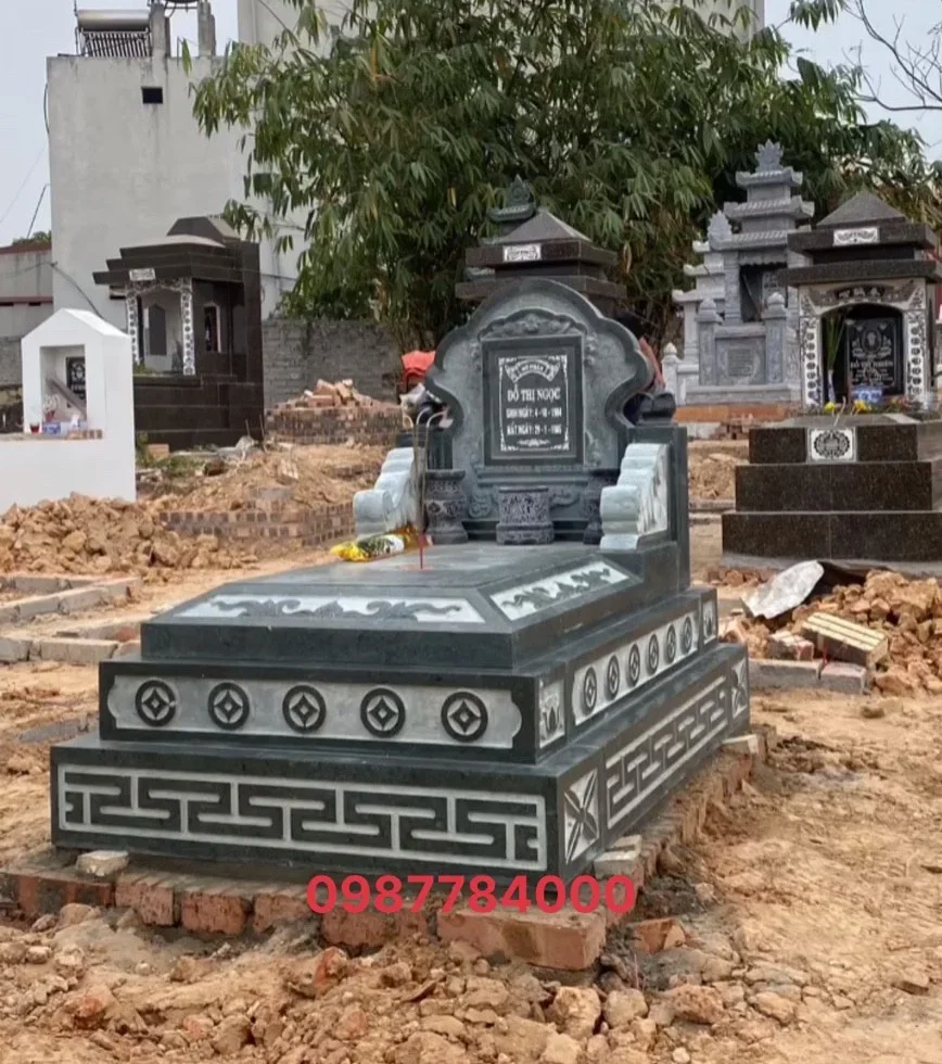 Mộ Đá Tam Cấp – Mẫu Giá 12 Triệu