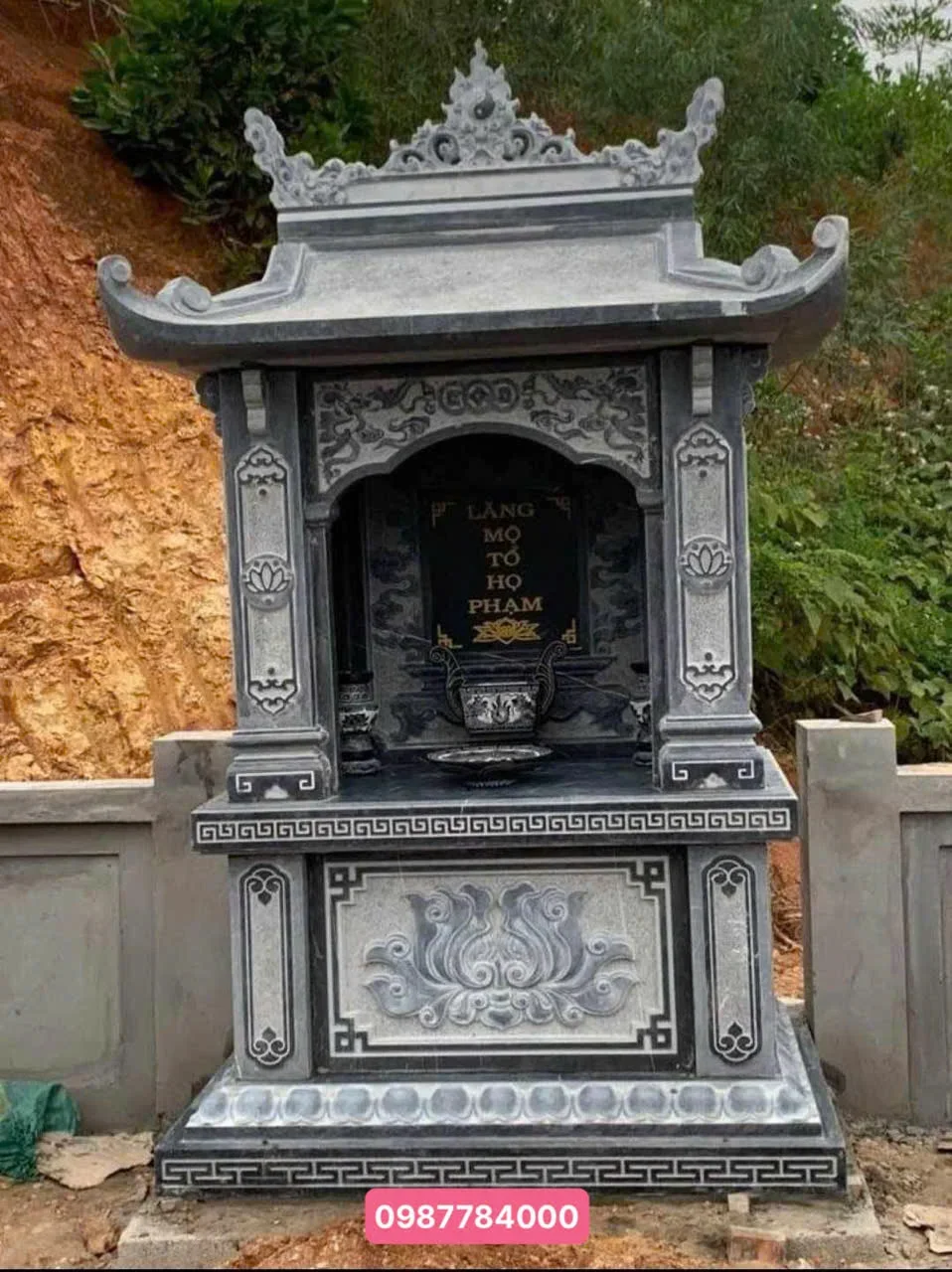 Lăng Thờ Đá